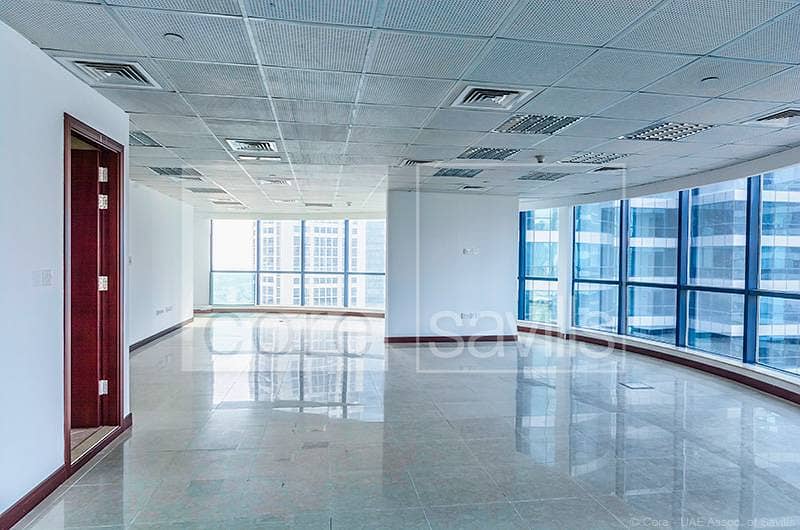 Fitted office w/ partitions | Jumeirah Bay X3