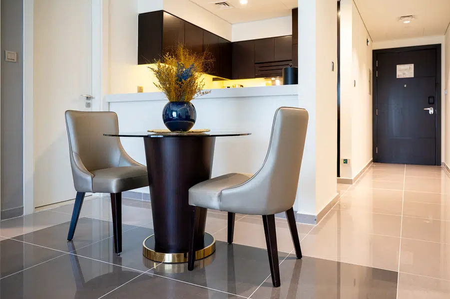 Stunning High-Floor 1BR | Burj Khalifa View | Pool & Gym