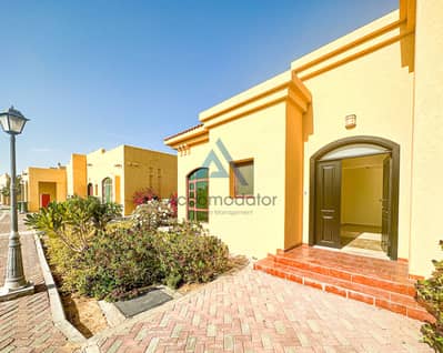 3 Bedroom Villa for Rent in Sas Al Nakhl Village, Abu Dhabi - Private Garden | Large Layout |  Multiple Payments