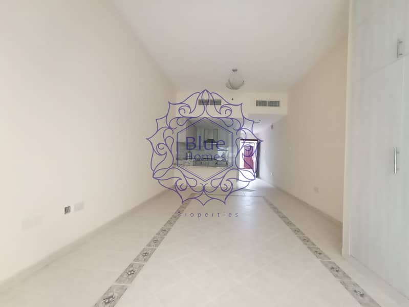 Spesious Studio Apartment Near Aster Hospital Al Mankhool Bur Dubai