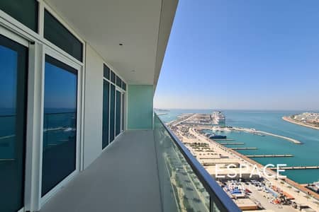 2 Bedroom Apartment for Sale in Dubai Harbour, Dubai - Full Marina View | High Floor | 2BR