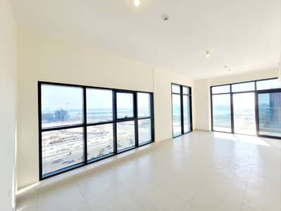 Brand New building: outstanding w bedroom apartments with all facility available