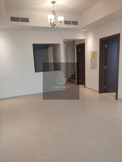 READY TO MOVE IN | BRAND NEW 4BHK+MAIDSROOM VILLA | MODERN AND SPACIOUS LAYOUT