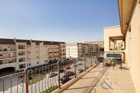 One Bedroom | Community View | Open Plan One Bedroom | Community View | Open Plan