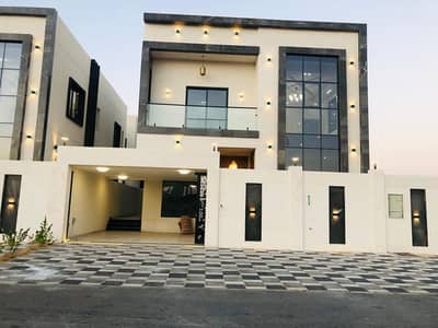 5 Bedroom Villa for Rent in Al Zahya, Ajman - Villa for rent in Ajman, Al Zahia area, first occupant, super luxurious finishing

 Very close to the Dubai and Sharjah exits and the Mohammed bin Dhaid exit

 It consists of five master rooms, a sitting room, a living room, a kitchen, and a servant's roo