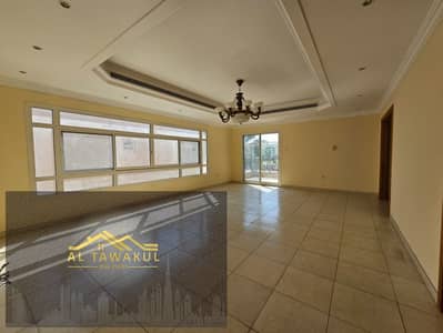 Splendid 4 Bedrooms Villa for Rent in Al Azra, Sharjah