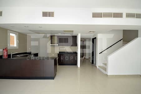 فیلا 4 غرف نوم للبيع في الريف، أبوظبي - Internal Photo of 4 Bedroom Villa in Al Reef Villas Al Reef Abu Dhabi UAE  2858 sq (3). jpg