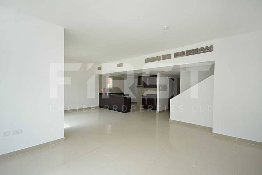 2 Internal Photo of 4 Bedroom Villa in Al Reef Villas Al Reef Abu Dhabi UAE  2858 sq (4). jpg
