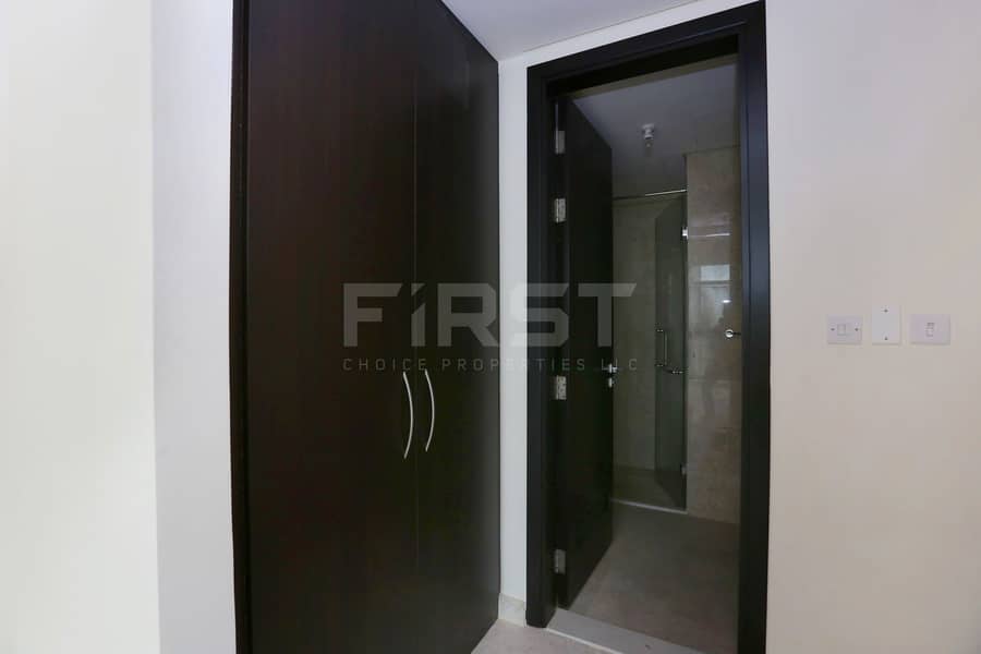 8 Internal Photo of 2 Bedroom Apartment in Ocean Terrace Marina Square Abu Dhabi UAE (8). jpg