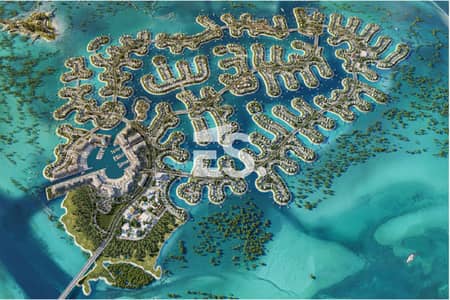 Exclusive Island Living: Spacious 3BR + Maid's