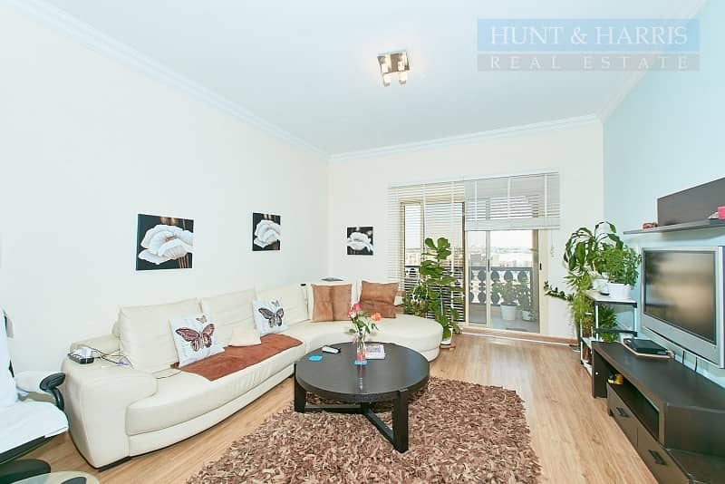 Upgraded 2 Bedroom Marina - Affordable Luxury Upgraded 2 Bedroom Marina - Affordable Luxury