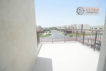 2 Bedroom Townhouse for Sale in Dubai South, Dubai - Upper Floor | Large Terrace | Single Row |Tenanted