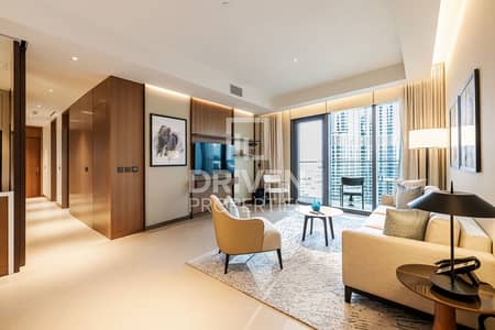 3 Bedroom Flat for Rent in Downtown Dubai, Dubai - Modern Layout Unit w/ Stunning Burj View