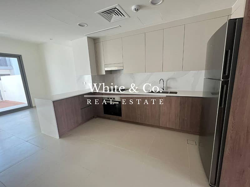 Great Location | Internal | Sunset Views