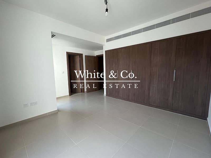 Great Location | Internal | Sunset Views