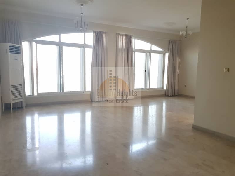 10 HOT DEAL - 3Bhk Duplex Villa Available in Ramla Area in Low Rents