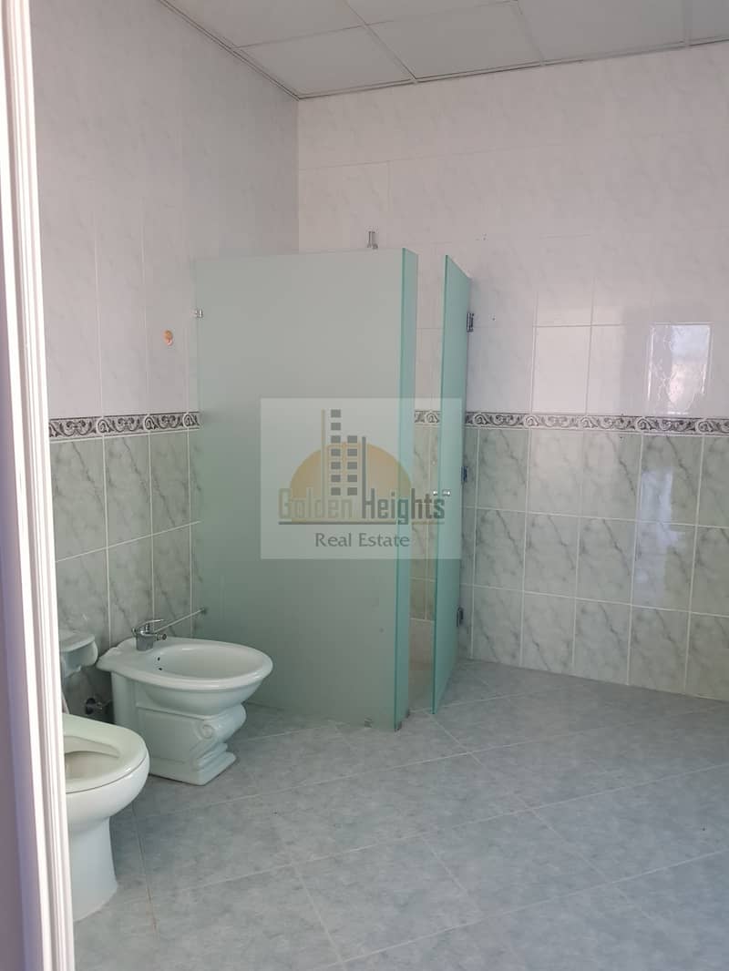 11 HOT DEAL - 3Bhk Duplex Villa Available in Ramla Area in Low Rents