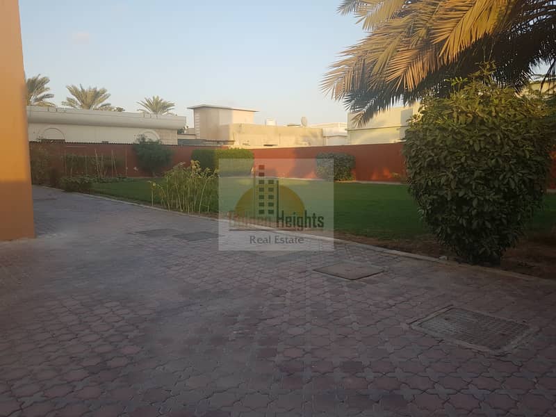 19 HOT DEAL - 3Bhk Duplex Villa Available in Ramla Area in Low Rents