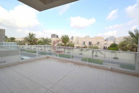 Spacious And Bright 3 B/R Villa in Phase 3 Spacious And Bright 3 B/R Villa in Phase 3