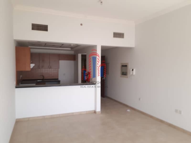 Brand New 1 bed room Corner apartment .. Brand New 1 bed room Corner apartment ..