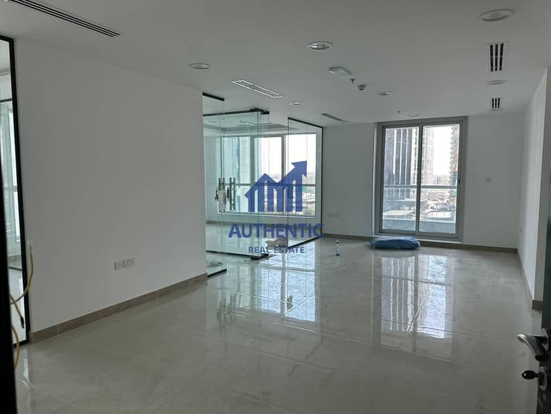 Spacious Balcony | Fitted Office | Near Metro