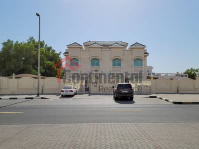 4 Bedroom Villa for Rent in Al Ramla, Sharjah - Amazing villa for rent in prime location