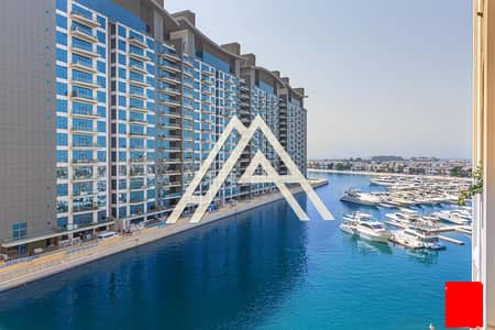 2 Bedroom Flat for Rent in Palm Jumeirah, Dubai - Balcony 4view. jpg