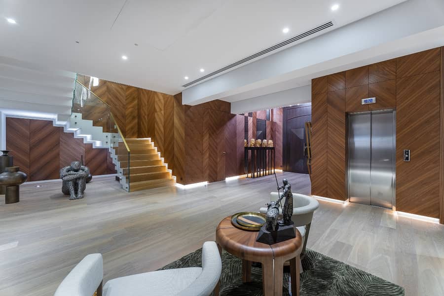 Beautifully Upgraded | Royal Seafront Villa Beautifully Upgraded | Royal Seafront Villa
