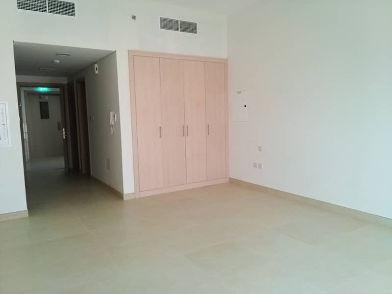 Studio apartment for rent in best price