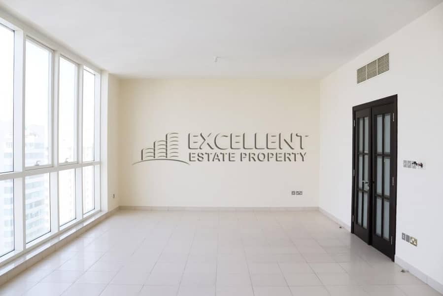 Magnificently Maintained 3 Bedroom Flat in Najda St. Magnificently Maintained 3 Bedroom Flat in Najda St.