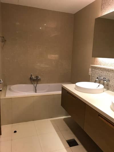 Available 3rd week of March Unfurnished 2 Bed at Claren Downtown Available 3rd week of March Unfurnished 2 Bed at Claren Downtown