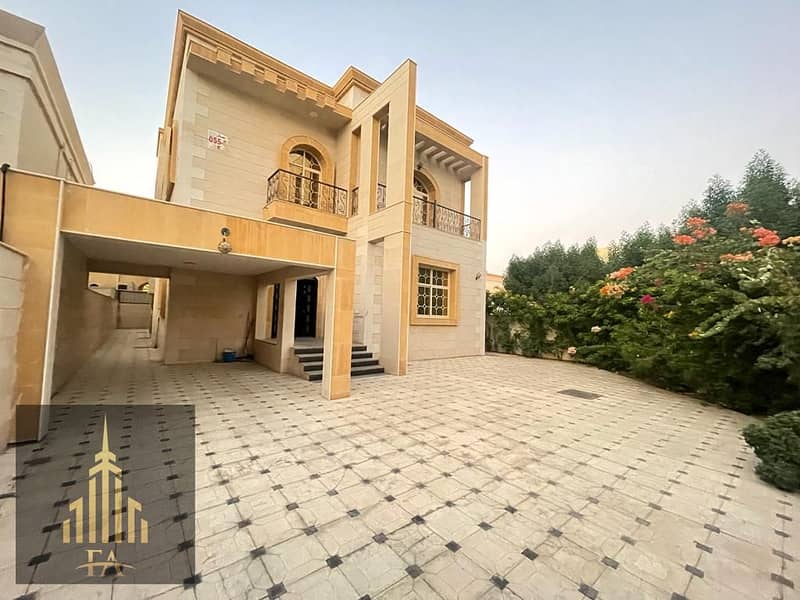 Commercial 5 bed room villa for rent in al Rawda 3 Ajman on main road