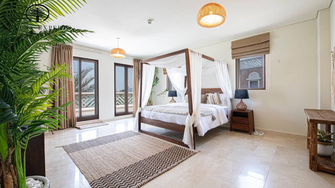 15 Copy of Balqis residence villa 27-17. jpg