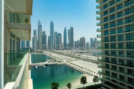 2 Bedroom Apartment for Sale in Dubai Harbour, Dubai - Furnished | Sea and Marina Skyline Views | Vacant