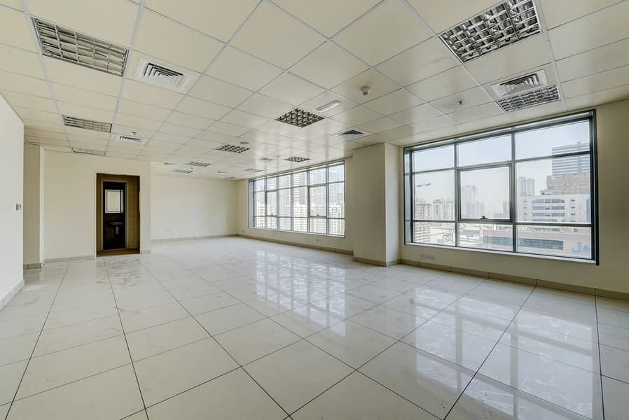 6 800 Sq. Ft Office with Central A/C | Sharjah