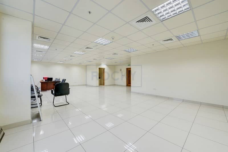 Spacious 950 Sq.Ft Office| Central A/C | Sharjah Spacious 950 Sq.Ft Office| Central A/C | Sharjah