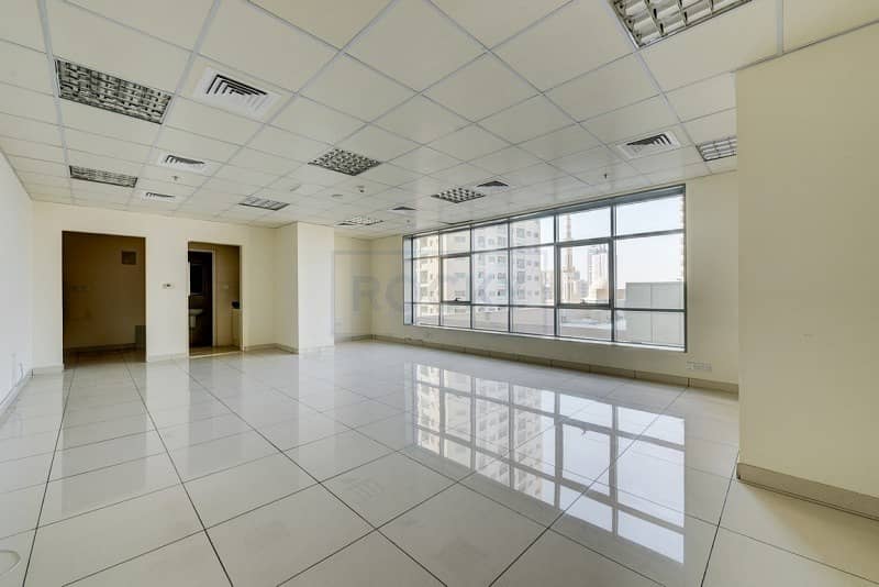 Spacious 630 Sq.Ft Office| Central A/C | Sharjah Spacious 630 Sq.Ft Office| Central A/C | Sharjah