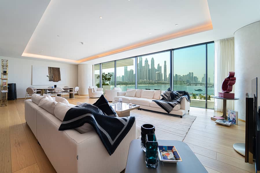 Exclusive | Upgraded | Furnished | Vacant Exclusive | Upgraded | Furnished | Vacant