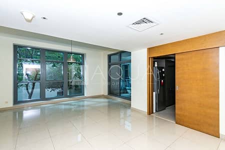 2 Bedroom Apartment for Sale in Downtown Dubai, Dubai - Largest Layout | Study Room | Amazing Unit