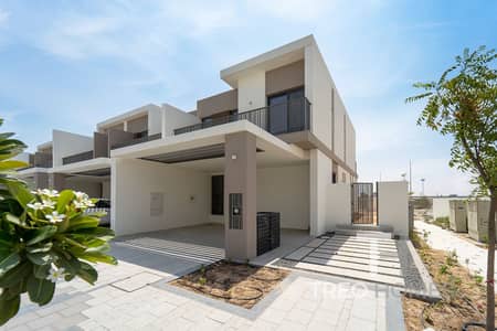 4 Bedroom Villa for Rent in Tilal Al Ghaf, Dubai - Corner unit | Vaastu compliant | Spacious