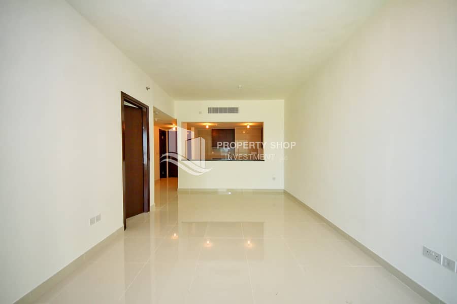 4 1-bedroom-abu-dhabi-apartment-al-reem-island-marina-square-al-maha-tower-dining-area. JPG