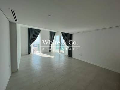 2 Bedroom Apartment for Rent in Jumeirah Beach Residence (JBR), Dubai - Sea View| Private Beach Access| Best Unit