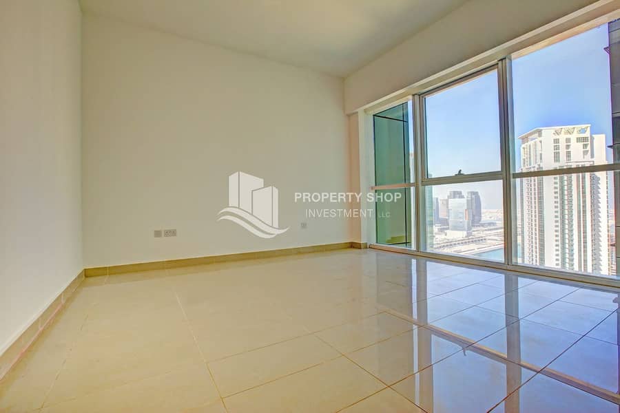 18 3-br-apartment-abu-dhabi-al-reem-island-marina-square-mag-5-residences-study-room. JPG