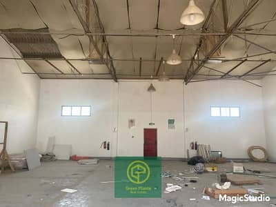 Warehouse for Rent in Umm Suqeim, Dubai - Ali Local Wh -1. jpg