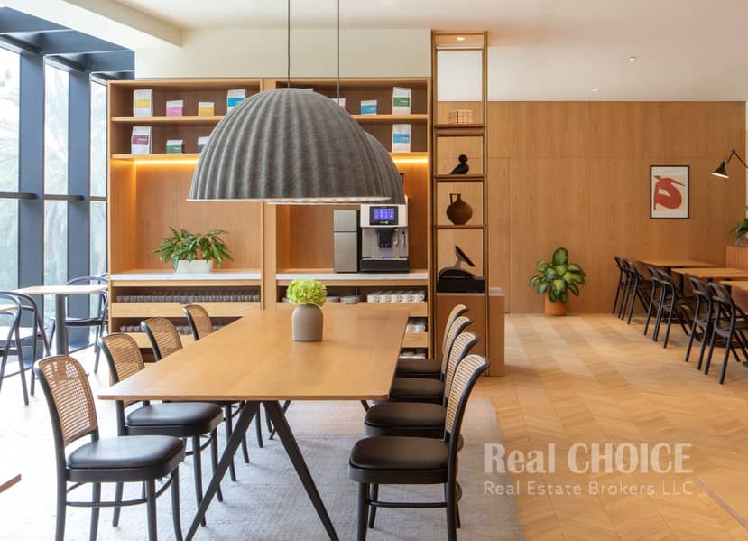 7 Dining Area. jpg
