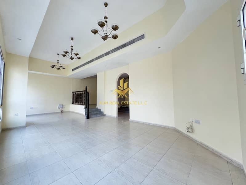 *GREAT DEAL**SPACIOUS LAYOUT**ALL IN SUITE 3BR VILLA-MAID-PVT BACKYARD-PVT PARKING-AWAY FROM THE FLIGHT PATH-PRIME LOCATION-SECURITY *GREAT DEAL**SPACIOUS LAYOUT**ALL IN SUITE 3BR VILLA-MAID-PVT BACKYARD-PVT PARKING-AWAY FROM THE FLIGHT PATH-PRIME LOCATION-SECURITY