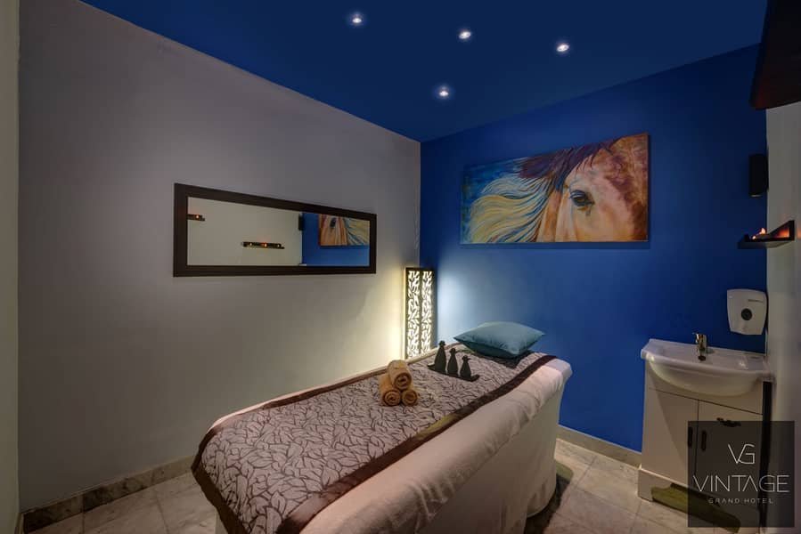 7 Ghaya Grand Hotel Dubai - Massage room 1. jpg