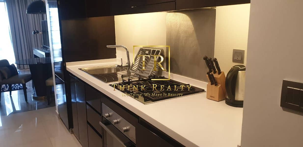 9 Kitchen 1. jpg