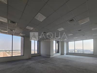 Office for Rent in Business Bay, Dubai - Full Floor | Vibrant | Fitted Office