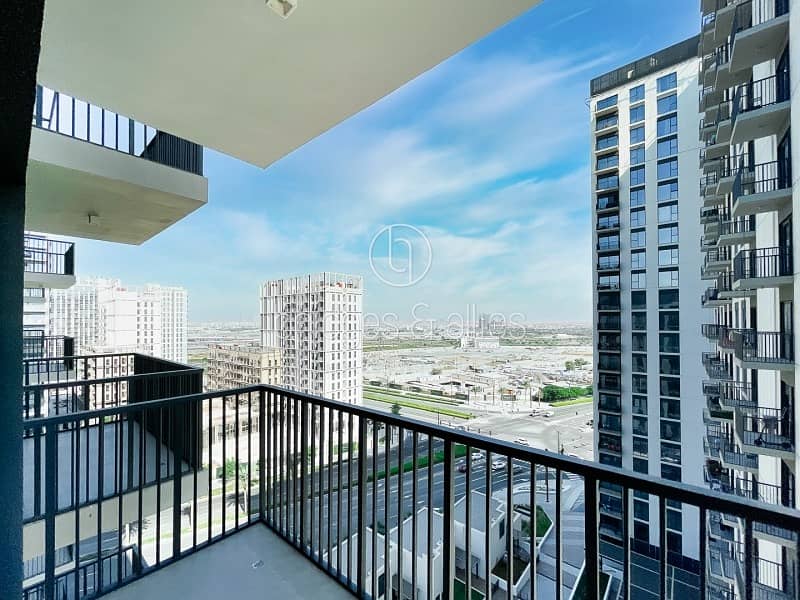VACANT NOW|SPACIOUS 2 BEDROOM|BRAND NEW|STUNNING VIEW
